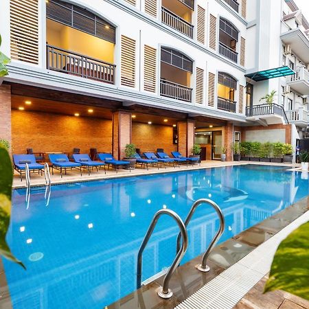 Blanc Smith Hotel Sziemreap Kültér fotó