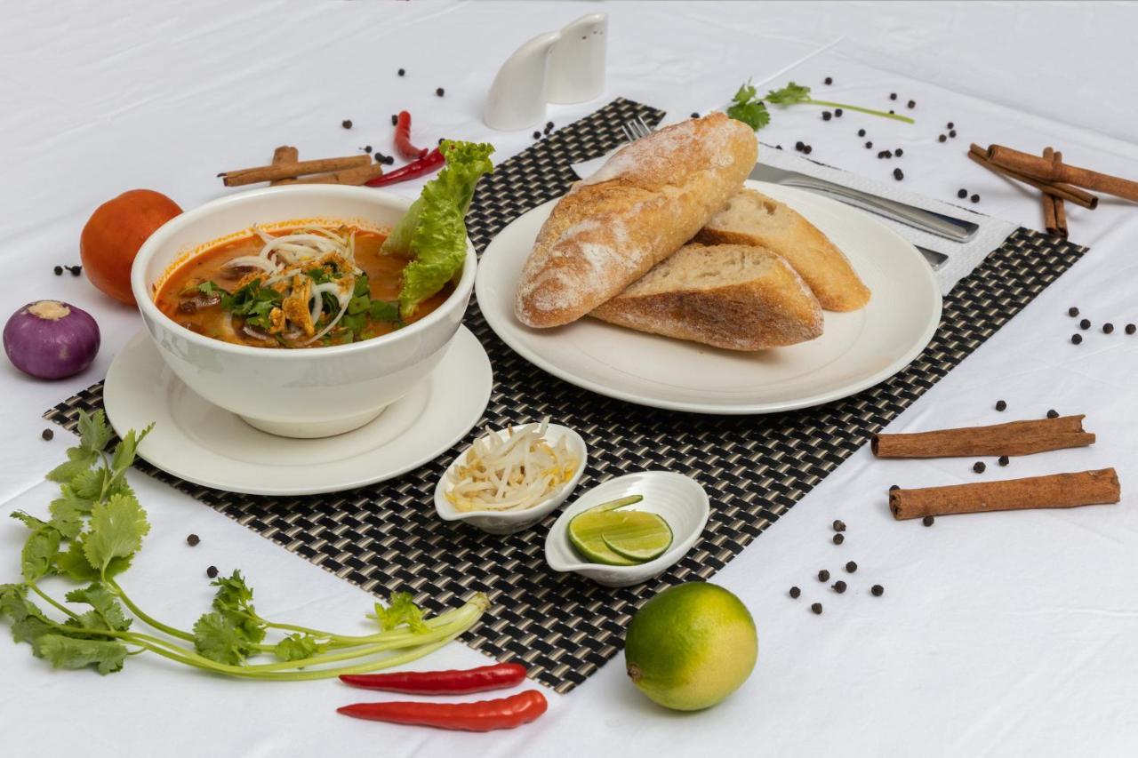 Blanc Smith Hotel Sziemreap Kültér fotó