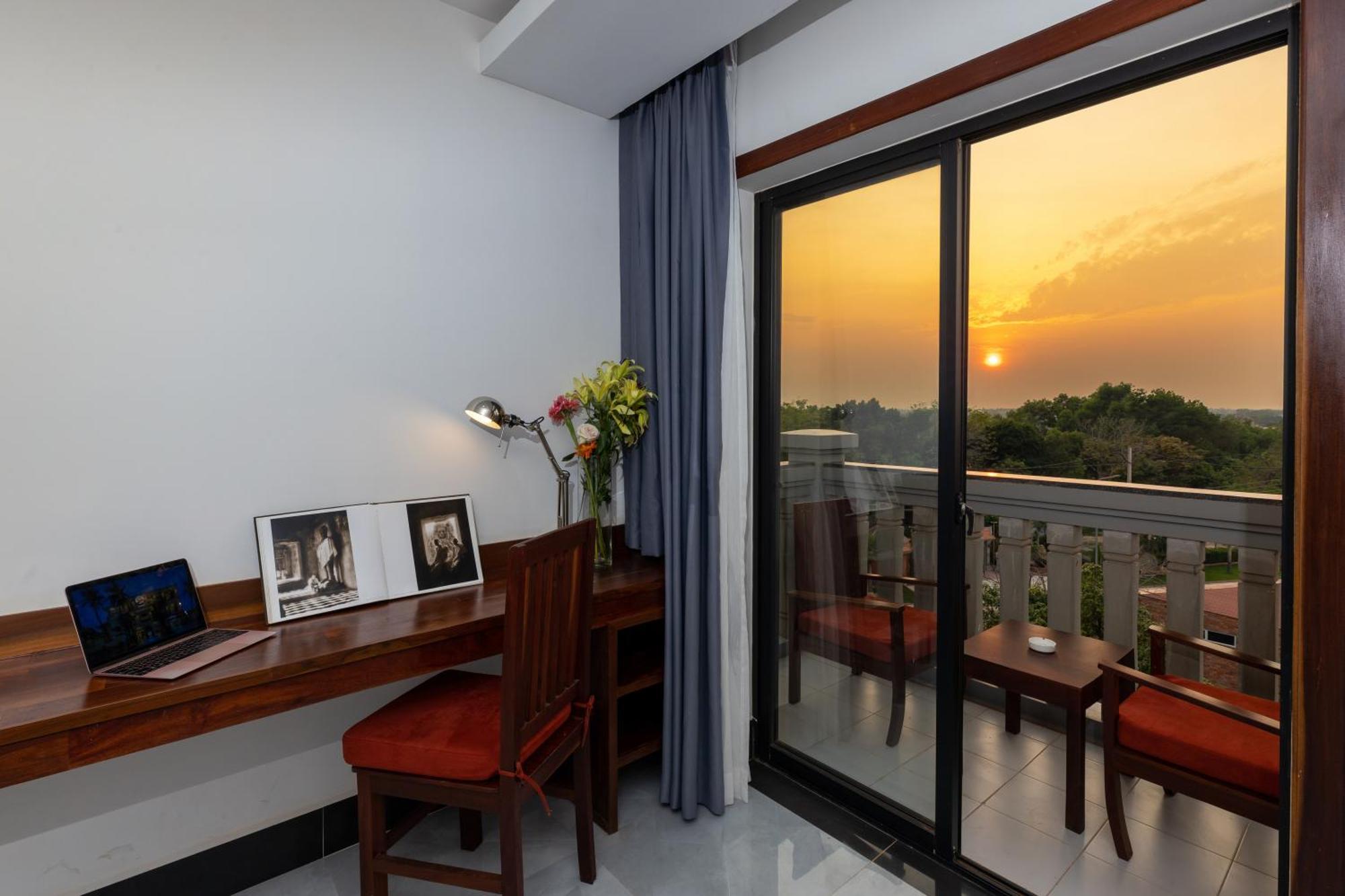 Blanc Smith Hotel Sziemreap Kültér fotó